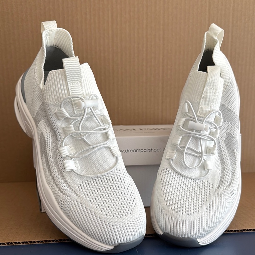 NWOT- White Knit Sneakers